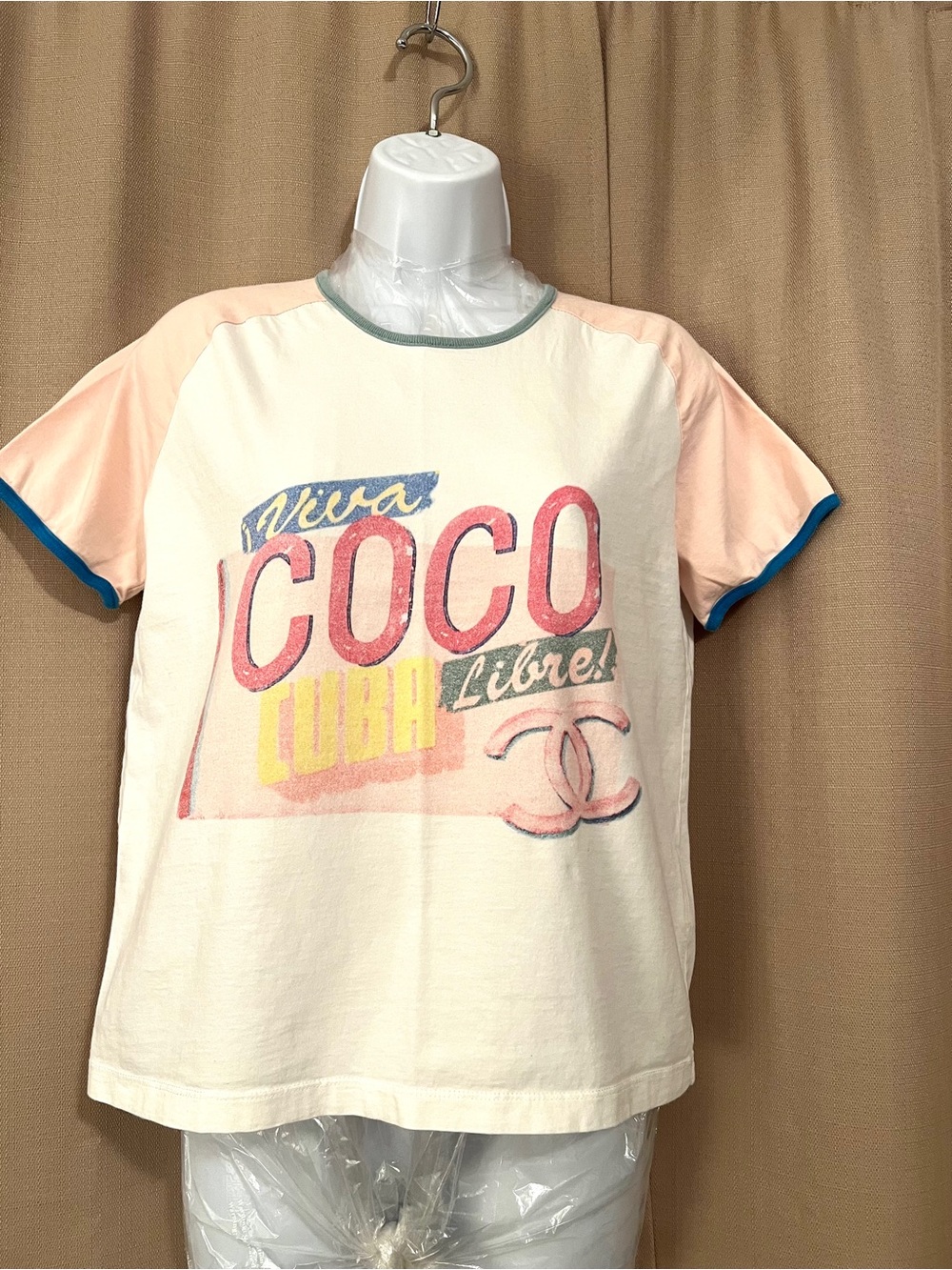 Chanel Women T-shirt Tee Size Small